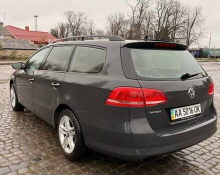 Серый Фольксваген Пассат, объемом двигателя 1.6 л и пробегом 493 тыс. км за 7999 $, фото 2 на Automoto.ua