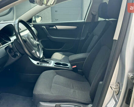 Серый Фольксваген Пассат, объемом двигателя 1.6 л и пробегом 230 тыс. км за 9000 $, фото 23 на Automoto.ua