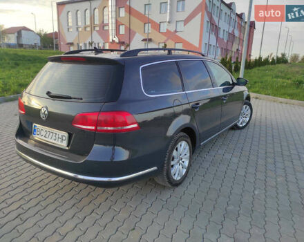 Сірий Фольксваген Пассат, об'ємом двигуна 2 л та пробігом 334 тис. км за 9000 $, фото 1 на Automoto.ua