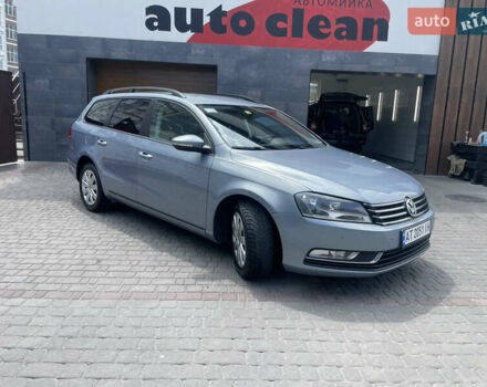 Фольксваген Пассат 2011 в Ивано-Франковске на Automoto.ua Серый Фольксваген Пассат, объемом двигателя 1.97 л и пробегом 262 тыс. км за 8450 $, фото 23 на Automoto.ua