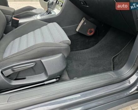 Серый Фольксваген Пассат, объемом двигателя 1.4 л и пробегом 264 тыс. км за 8800 $, фото 62 на Automoto.ua