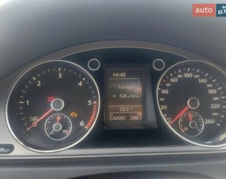 Серый Фольксваген Пассат, объемом двигателя 1.6 л и пробегом 227 тыс. км за 7500 $, фото 5 на Automoto.ua