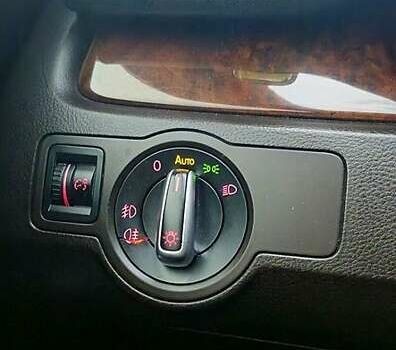 Серый Фольксваген Пассат, объемом двигателя 1.4 л и пробегом 280 тыс. км за 10500 $, фото 2 на Automoto.ua