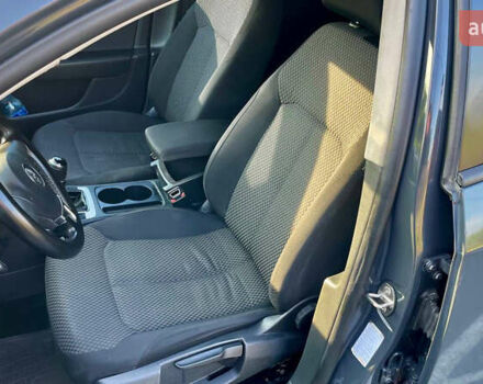 Серый Фольксваген Пассат, объемом двигателя 1.6 л и пробегом 370 тыс. км за 8500 $, фото 9 на Automoto.ua