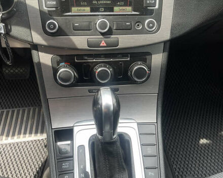 Серый Фольксваген Пассат, объемом двигателя 2 л и пробегом 310 тыс. км за 9900 $, фото 13 на Automoto.ua