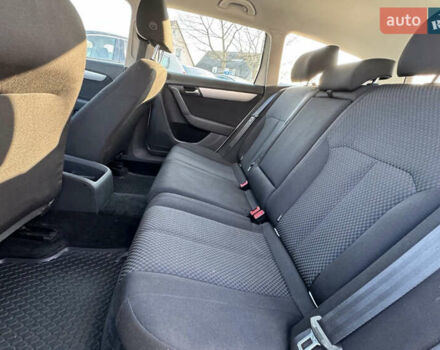 Серый Фольксваген Пассат, объемом двигателя 1.6 л и пробегом 306 тыс. км за 8299 $, фото 4 на Automoto.ua