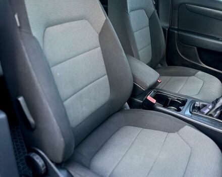 Серый Фольксваген Пассат, объемом двигателя 2 л и пробегом 227 тыс. км за 12000 $, фото 5 на Automoto.ua