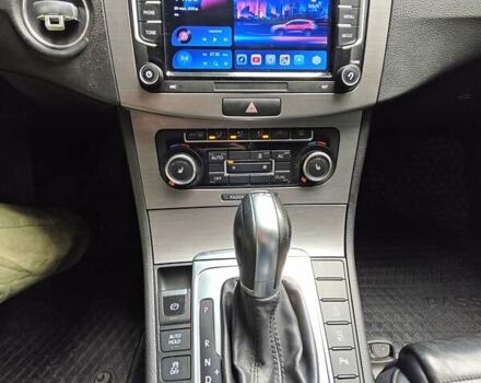 Серый Фольксваген Пассат, объемом двигателя 2 л и пробегом 313 тыс. км за 11000 $, фото 1 на Automoto.ua