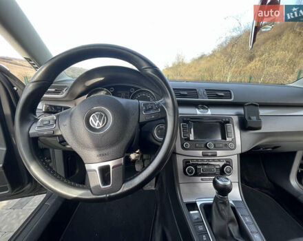 Серый Фольксваген Пассат, объемом двигателя 2 л и пробегом 282 тыс. км за 10500 $, фото 13 на Automoto.ua