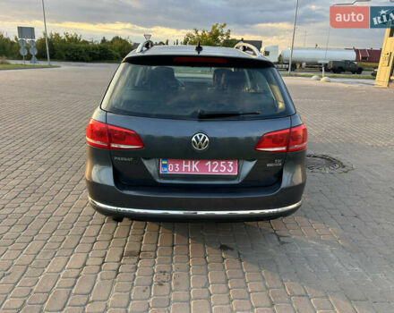 Сірий Фольксваген Пассат, об'ємом двигуна 1.6 л та пробігом 279 тис. км за 8900 $, фото 3 на Automoto.ua