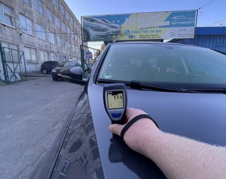 Серый Фольксваген Пассат, объемом двигателя 1.6 л и пробегом 229 тыс. км за 12500 $, фото 133 на Automoto.ua
