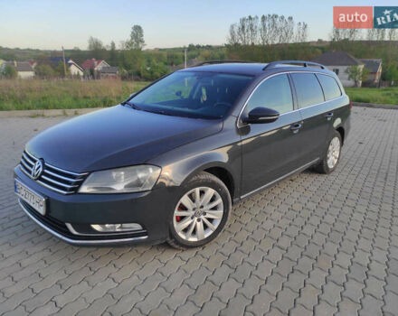 Сірий Фольксваген Пассат, об'ємом двигуна 2 л та пробігом 334 тис. км за 9000 $, фото 2 на Automoto.ua