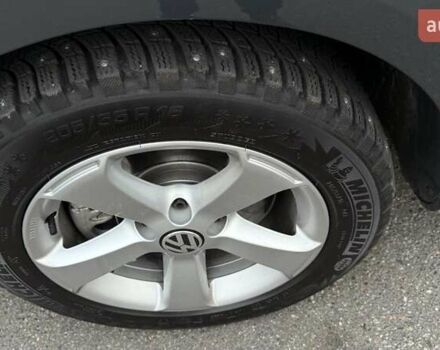 Сірий Фольксваген Пассат, об'ємом двигуна 1.6 л та пробігом 260 тис. км за 9250 $, фото 18 на Automoto.ua