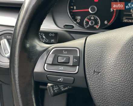 Серый Фольксваген Пассат, объемом двигателя 1.6 л и пробегом 285 тыс. км за 8200 $, фото 36 на Automoto.ua