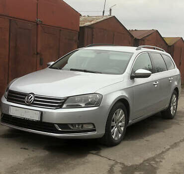 Серый Фольксваген Пассат, объемом двигателя 1.97 л и пробегом 270 тыс. км за 9300 $, фото 2 на Automoto.ua