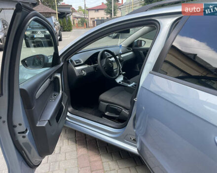 Фольксваген Пассат 2011 в Ивано-Франковске на Automoto.ua Серый Фольксваген Пассат, объемом двигателя 1.97 л и пробегом 262 тыс. км за 8450 $, фото 15 на Automoto.ua