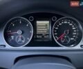 Серый Фольксваген Пассат, объемом двигателя 1.6 л и пробегом 229 тыс. км за 12500 $, фото 120 на Automoto.ua