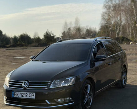 Серый Фольксваген Пассат, объемом двигателя 2 л и пробегом 363 тыс. км за 11000 $, фото 1 на Automoto.ua