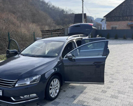 Серый Фольксваген Пассат, объемом двигателя 2 л и пробегом 282 тыс. км за 10500 $, фото 9 на Automoto.ua