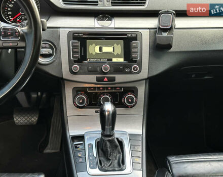 Серый Фольксваген Пассат, объемом двигателя 2 л и пробегом 250 тыс. км за 10170 $, фото 17 на Automoto.ua