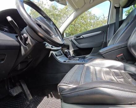 Серый Фольксваген Пассат, объемом двигателя 2 л и пробегом 313 тыс. км за 11000 $, фото 4 на Automoto.ua