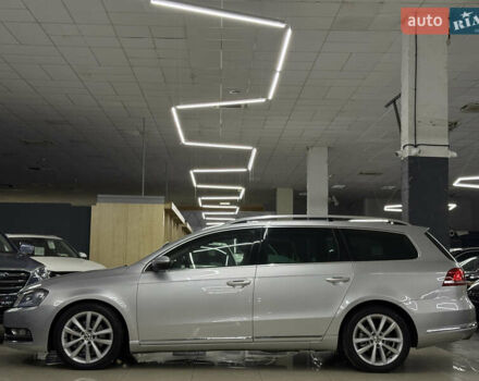 Серый Фольксваген Пассат, объемом двигателя 1.97 л и пробегом 250 тыс. км за 11499 $, фото 16 на Automoto.ua