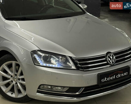 Серый Фольксваген Пассат, объемом двигателя 1.97 л и пробегом 250 тыс. км за 11499 $, фото 6 на Automoto.ua