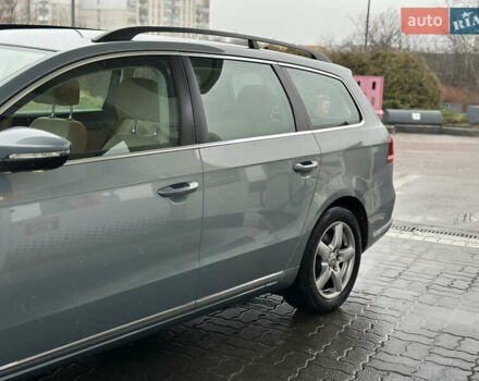 Серый Фольксваген Пассат, объемом двигателя 1.97 л и пробегом 271 тыс. км за 10550 $, фото 25 на Automoto.ua