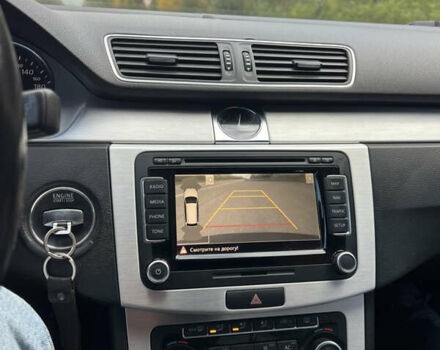 Серый Фольксваген Пассат, объемом двигателя 1.97 л и пробегом 303 тыс. км за 11000 $, фото 12 на Automoto.ua