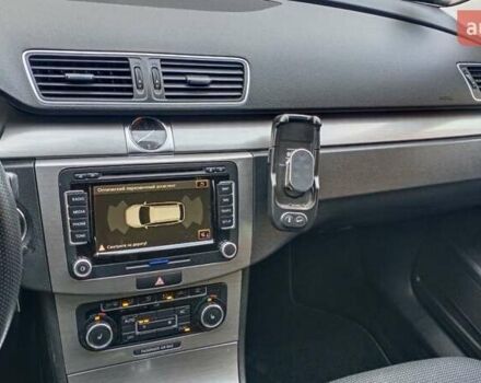 Серый Фольксваген Пассат, объемом двигателя 2 л и пробегом 250 тыс. км за 9800 $, фото 18 на Automoto.ua