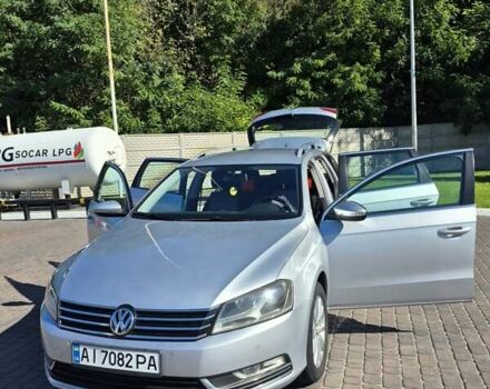 Сірий Фольксваген Пассат, об'ємом двигуна 1.6 л та пробігом 256 тис. км за 9999 $, фото 9 на Automoto.ua