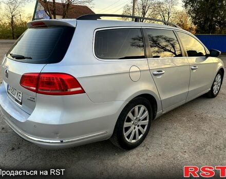 Серый Фольксваген Пассат, объемом двигателя 1.6 л и пробегом 276 тыс. км за 7000 $, фото 4 на Automoto.ua