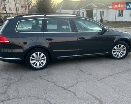 Серый Фольксваген Пассат, объемом двигателя 1.6 л и пробегом 332 тыс. км за 10500 $, фото 1 на Automoto.ua