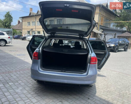 Фольксваген Пассат 2011 в Ивано-Франковске на Automoto.ua Серый Фольксваген Пассат, объемом двигателя 1.97 л и пробегом 262 тыс. км за 8450 $, фото 6 на Automoto.ua