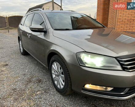 Сірий Фольксваген Пассат, об'ємом двигуна 1.6 л та пробігом 307 тис. км за 8800 $, фото 7 на Automoto.ua