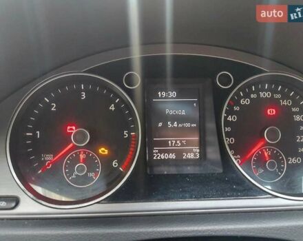 Сірий Фольксваген Пассат, об'ємом двигуна 1.6 л та пробігом 226 тис. км за 7700 $, фото 2 на Automoto.ua