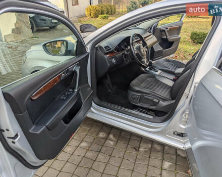 Серый Фольксваген Пассат, объемом двигателя 1.97 л и пробегом 280 тыс. км за 9500 $, фото 13 на Automoto.ua