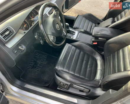 Серый Фольксваген Пассат, объемом двигателя 2 л и пробегом 319 тыс. км за 8200 $, фото 19 на Automoto.ua