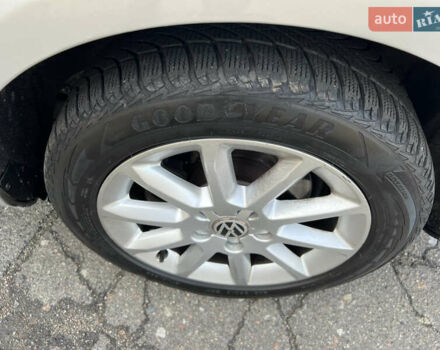 Серый Фольксваген Пассат, объемом двигателя 2 л и пробегом 319 тыс. км за 8200 $, фото 26 на Automoto.ua