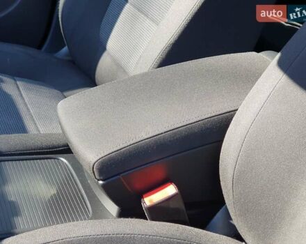 Серый Фольксваген Пассат, объемом двигателя 2 л и пробегом 243 тыс. км за 12800 $, фото 18 на Automoto.ua