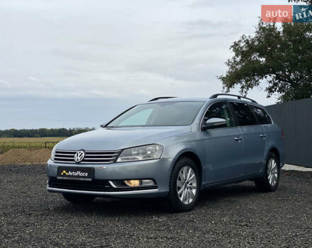 Серый Фольксваген Пассат, объемом двигателя 1.6 л и пробегом 285 тыс. км за 8200 $, фото 3 на Automoto.ua