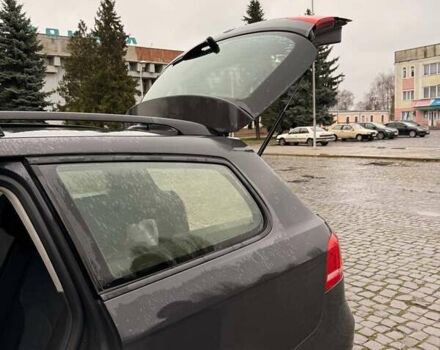 Серый Фольксваген Пассат, объемом двигателя 1.6 л и пробегом 493 тыс. км за 7999 $, фото 32 на Automoto.ua