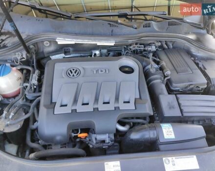 Сірий Фольксваген Пассат, об'ємом двигуна 1.97 л та пробігом 290 тис. км за 11200 $, фото 12 на Automoto.ua