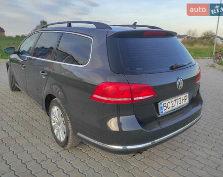 Сірий Фольксваген Пассат, об'ємом двигуна 2 л та пробігом 334 тис. км за 9000 $, фото 4 на Automoto.ua