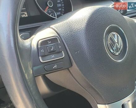 Серый Фольксваген Пассат, объемом двигателя 2 л и пробегом 243 тыс. км за 12800 $, фото 14 на Automoto.ua