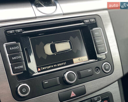 Серый Фольксваген Пассат, объемом двигателя 1.6 л и пробегом 285 тыс. км за 8200 $, фото 44 на Automoto.ua