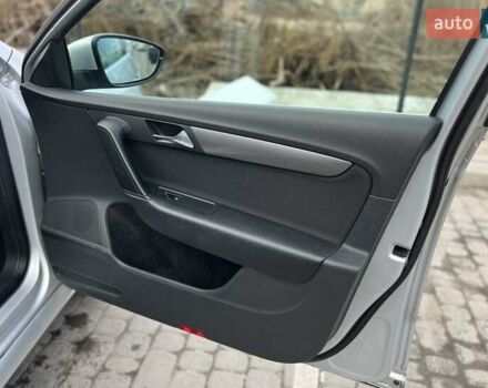 Серый Фольксваген Пассат, объемом двигателя 1.97 л и пробегом 287 тыс. км за 10300 $, фото 6 на Automoto.ua