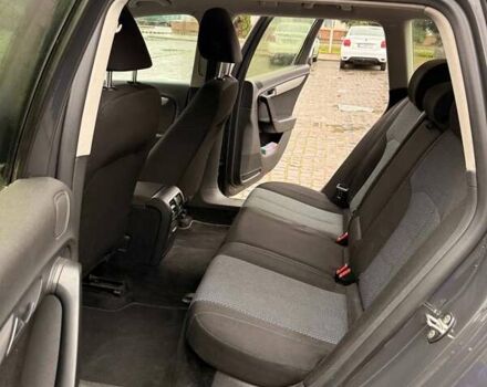 Серый Фольксваген Пассат, объемом двигателя 1.6 л и пробегом 493 тыс. км за 7999 $, фото 30 на Automoto.ua