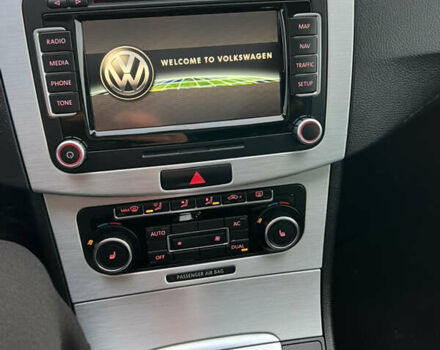 Серый Фольксваген Пассат, объемом двигателя 2 л и пробегом 319 тыс. км за 8200 $, фото 4 на Automoto.ua