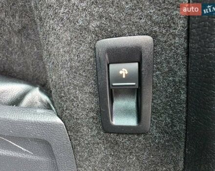 Серый Фольксваген Пассат, объемом двигателя 1.4 л и пробегом 264 тыс. км за 8800 $, фото 38 на Automoto.ua